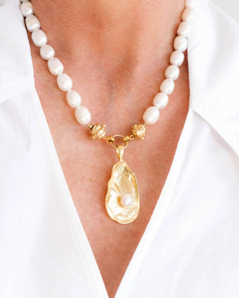 3974W - Pearl Strand w/ Oyster Pendant-10-Jewelry-Susan Shaw-Krista Anne's Boutique, Women's Fashion and Accessories Located in Oklahoma City, OK and Black Mountain, NC
