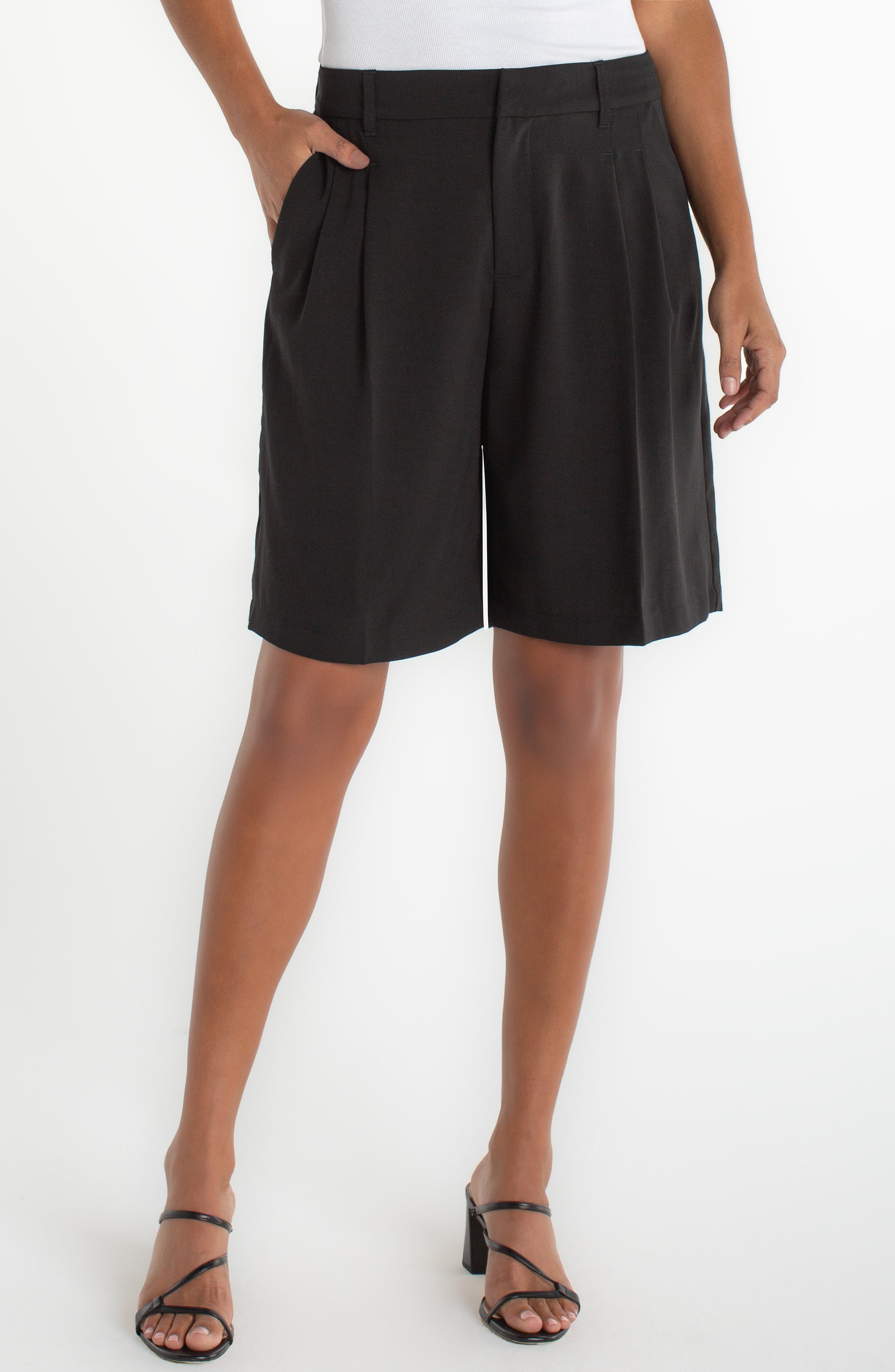 LM9387TS39 - Trouser Bermuda Shorts – Krista Anne's Boutique