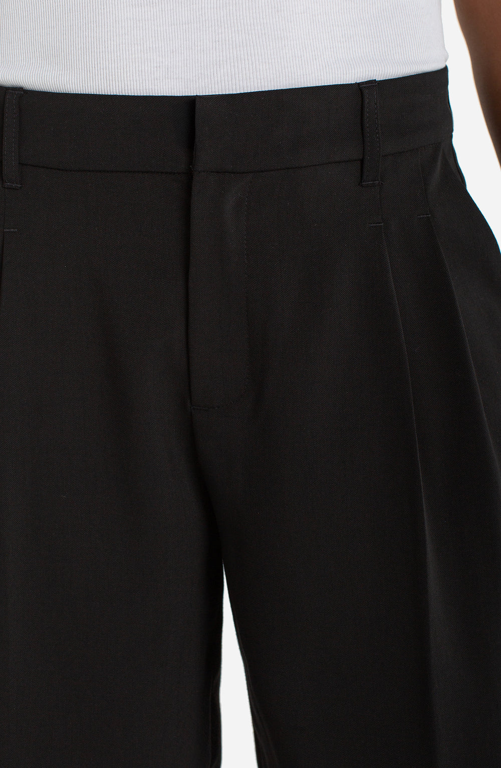 LM9387TS39 - Trouser Bermuda Shorts-04-Bottoms-Liverpool-Krista Anne's Boutique, Women's Fashion and Accessories Located in Oklahoma City, OK and Black Mountain, NC