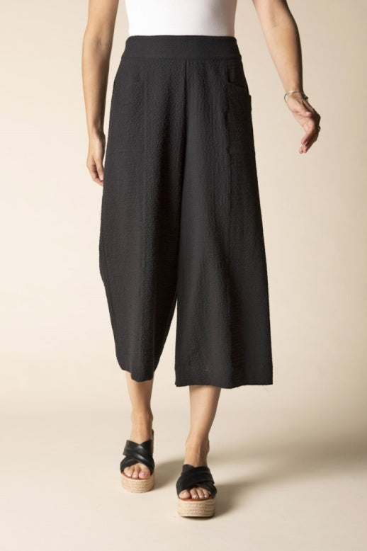 21362 - Crinkle Crepe Solid Aria Capri-04-Bottoms-Habitat-Krista Anne's Boutique, Women's Fashion and Accessories Located in Oklahoma City, OK and Black Mountain, NC